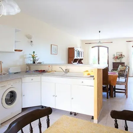 Ferienhaus Grande Tizzano A 200 M De La Plage 18 Pers *